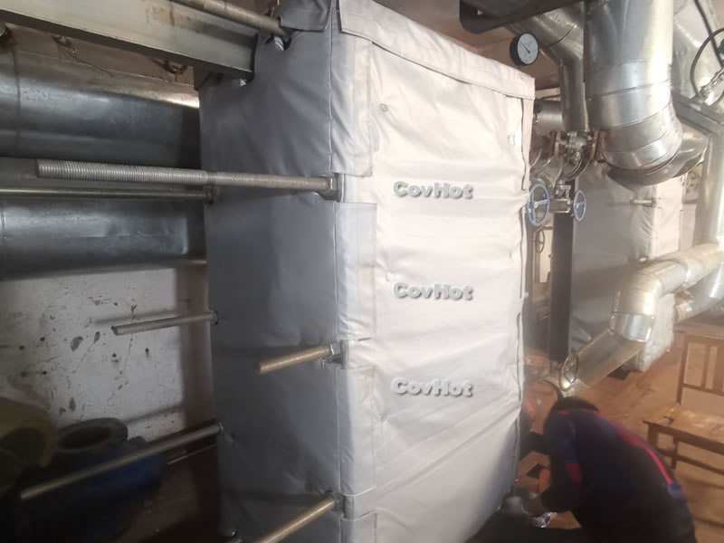 板式<a href=http://m.z833.cn/e/tags/?tagname=%E6%8D%A2%E7%83%AD%E5%99%A8%E4%BF%9D%E6%B8%A9 target=_blank class=infotextkey>換熱器保溫</a>,<a href=http://m.z833.cn/e/tags/?tagname=%E5%8F%AF%E6%8B%86%E5%8D%B8%E4%BF%9D%E6%B8%A9%E5%A5%97 target=_blank class=infotextkey>可拆卸<a href=http://m.z833.cn/e/tags/?tagname=%E4%BF%9D%E6%B8%A9%E5%A5%97 target=_blank class=infotextkey>保溫套</a></a>